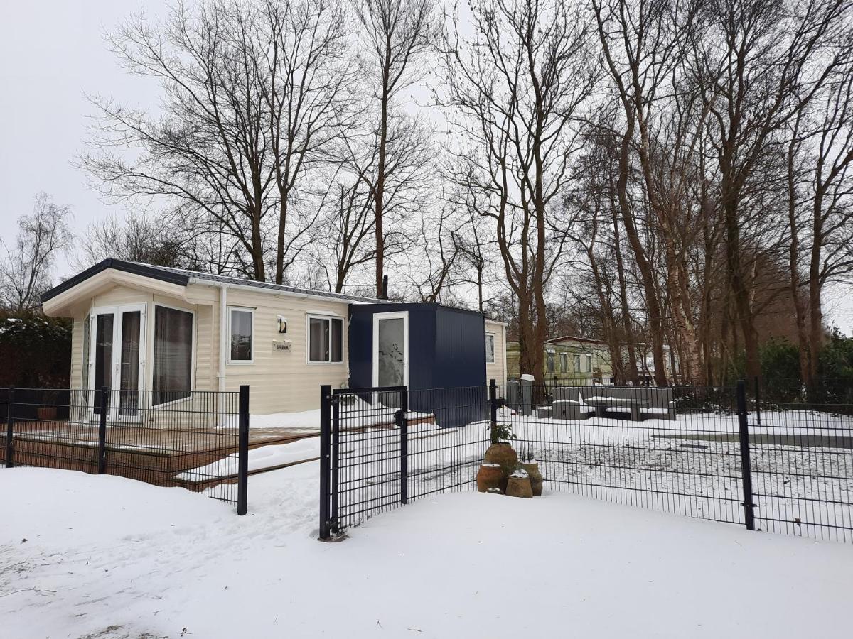 Vakantienoord, Chalet 6P With Veranda, Located In Friesland, 5 Stars Camping On The Lake Suameer Luaran gambar